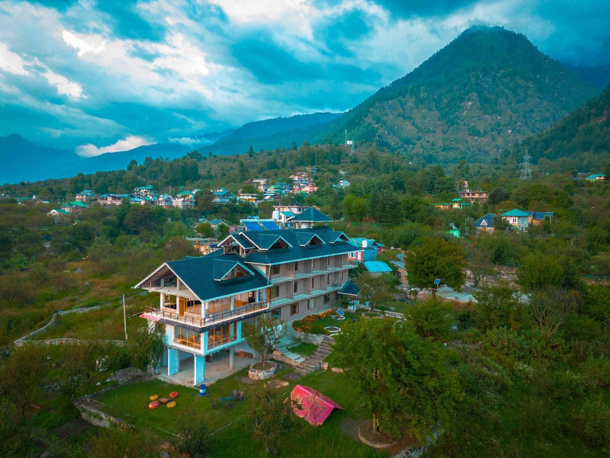 Aroha Residency- A Countryside Resort Manali  Bagian luar foto