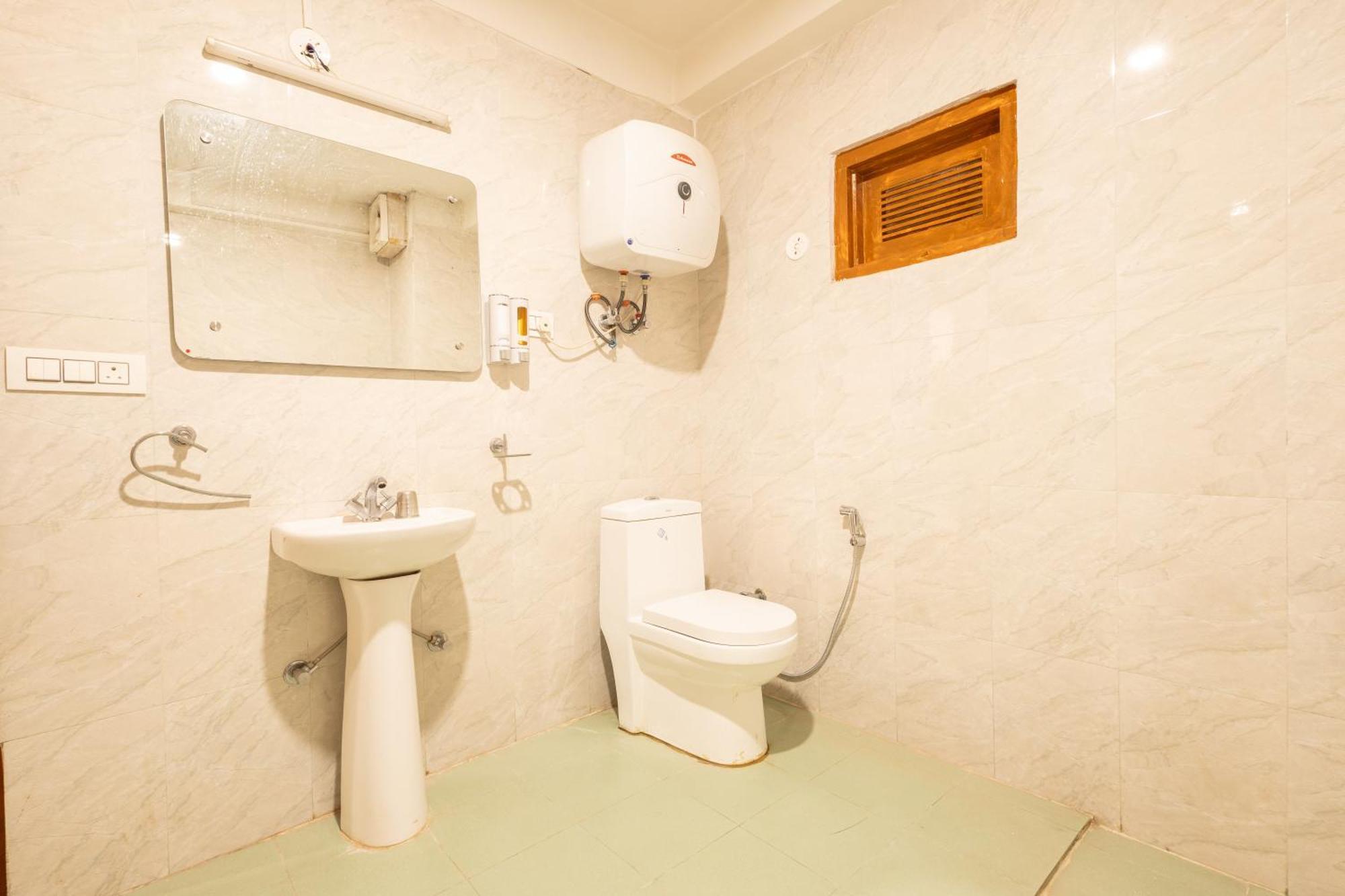 Aroha Residency- A Countryside Resort Manali  Bagian luar foto