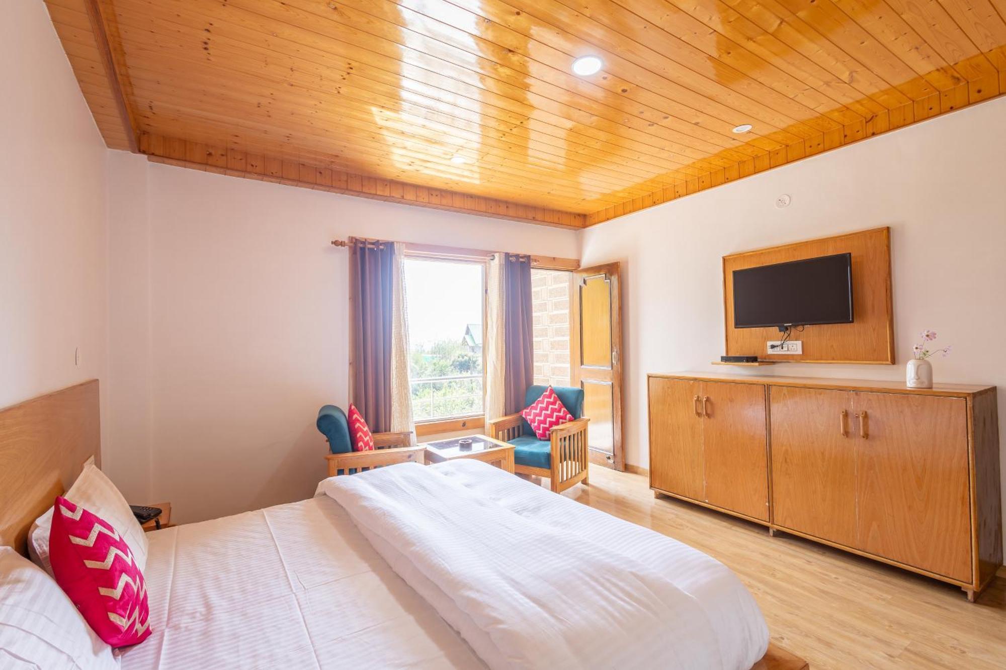 Aroha Residency- A Countryside Resort Manali  Bagian luar foto