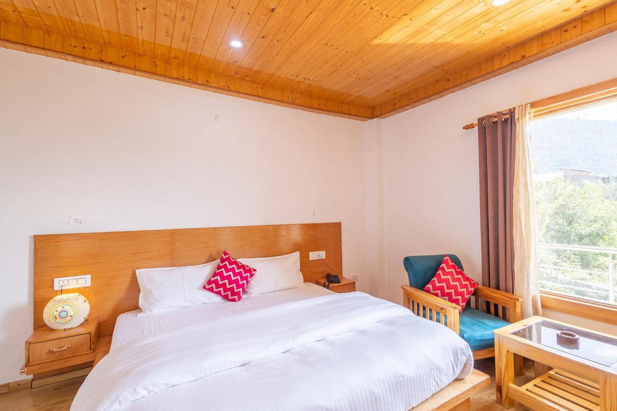 Aroha Residency- A Countryside Resort Manali  Bagian luar foto