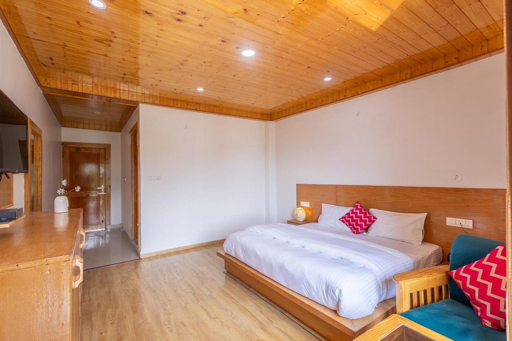 Aroha Residency- A Countryside Resort Manali  Bagian luar foto